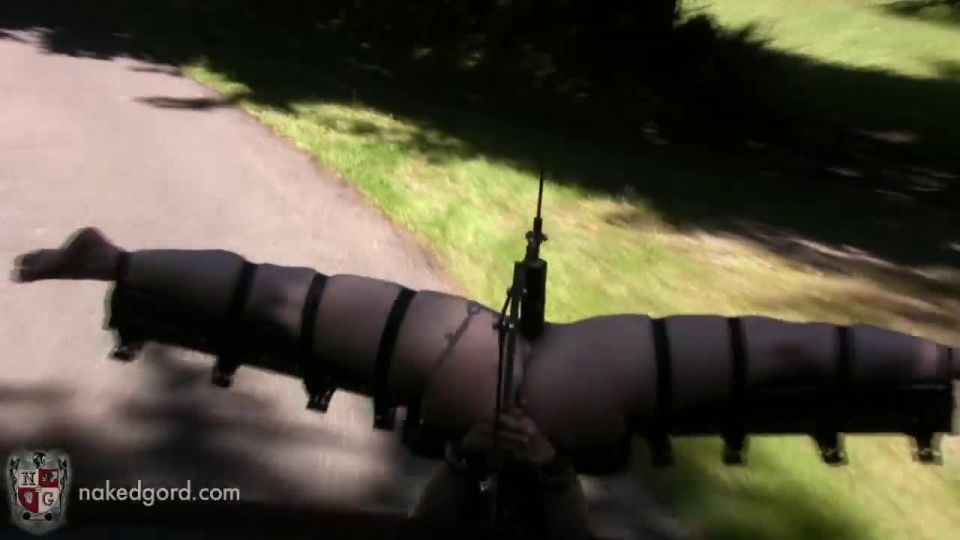 Casa de Gord16 09 16 Flor silvestre - Invertida Tee Fuck (Escena)