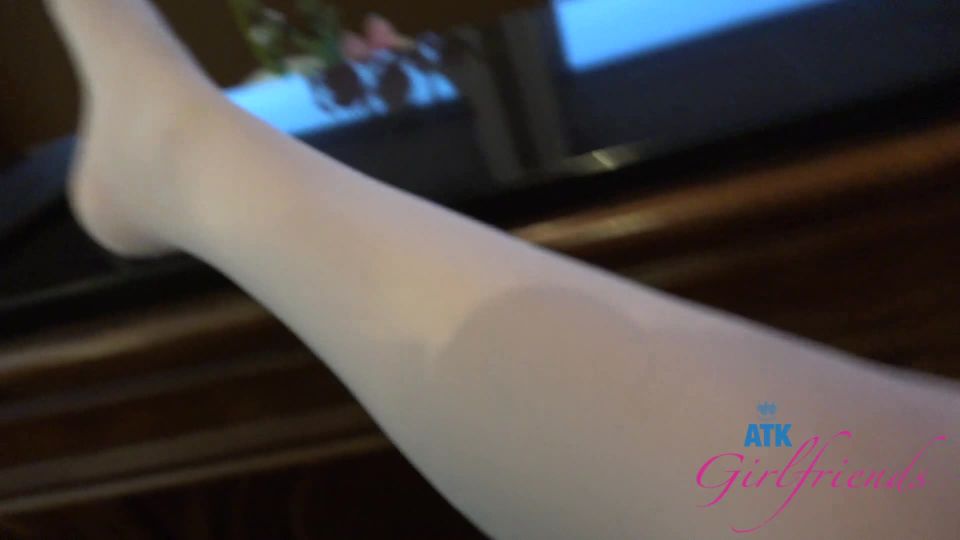 [ATKGirlfriends] Macy Meadows Temecula 4 [03.09.24] [1080p]