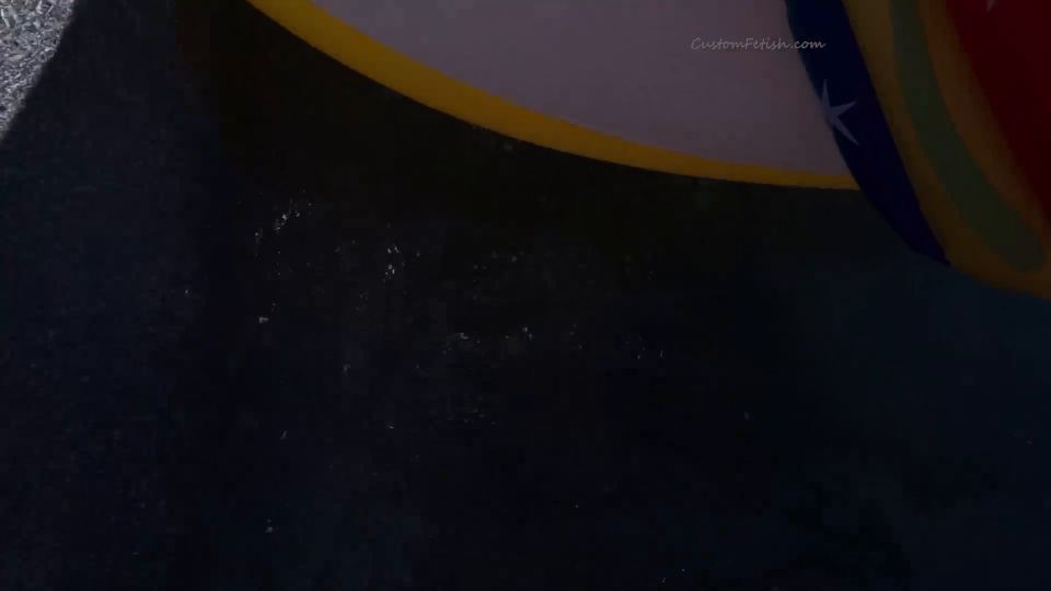 Custom Fetish - Vivian Masturbates While Unicorn Deflate - Fetish