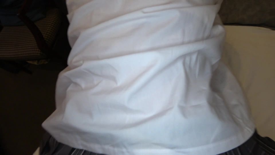 T28-620 Im Squirming Three Times A Week E Rena - Beautiful Girl