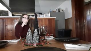 video para adultos gratis 28 Nicole Nabors – Cena en familia, fiesta desi femdom en pov