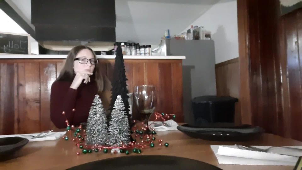 video para adultos gratis 28 Nicole Nabors – Cena en familia, fiesta desi femdom en pov