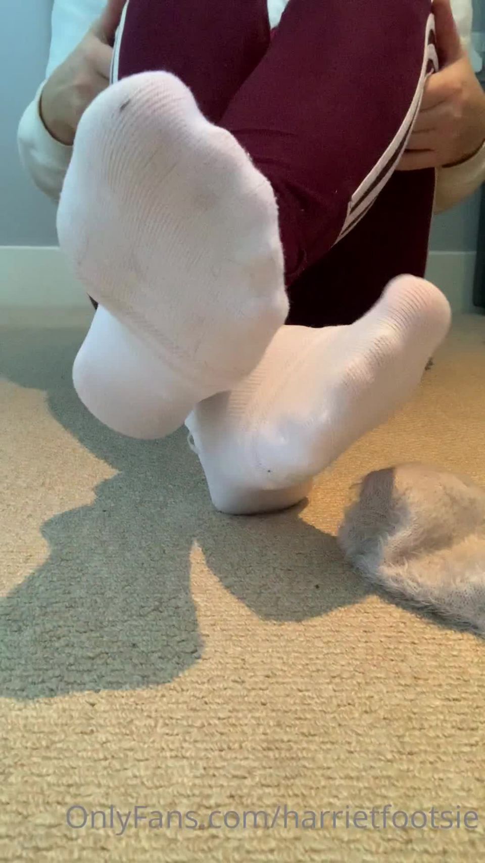 adult xxx clip 8 harrietfootsie 251020201137760905 so this is a custom video for somebody who enjoys being teased with the thought of seeing | foot | feet porn reagan foxx foot fetish