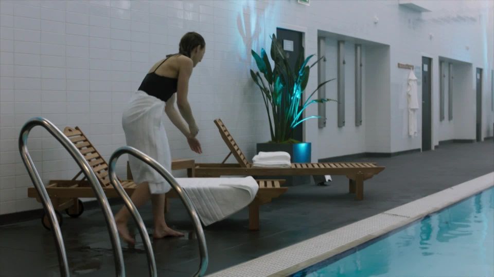 Juliet Rylance, Louise Monot - McMafia s01e06 (2018) HD 1080p - (Porno de Celebridad)