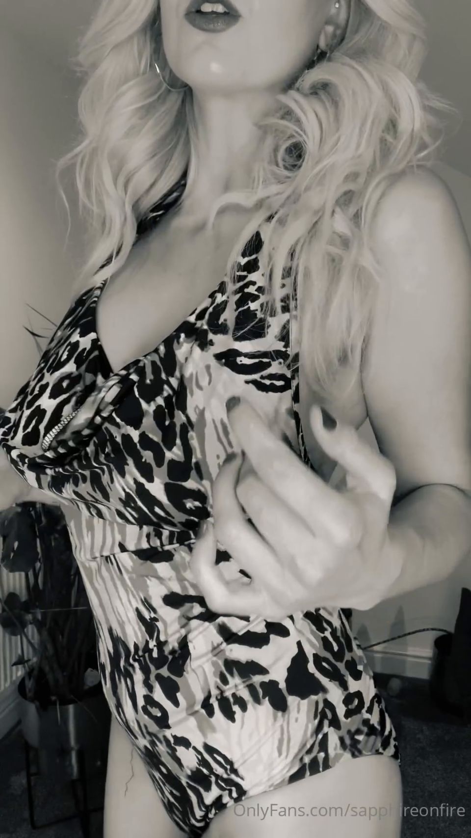 Sapphire Blue sapphireonfire-2023-12-01-3108856862