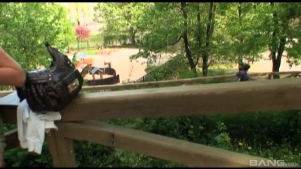 Czech Public Fucksters Escena 1 ¡Public!