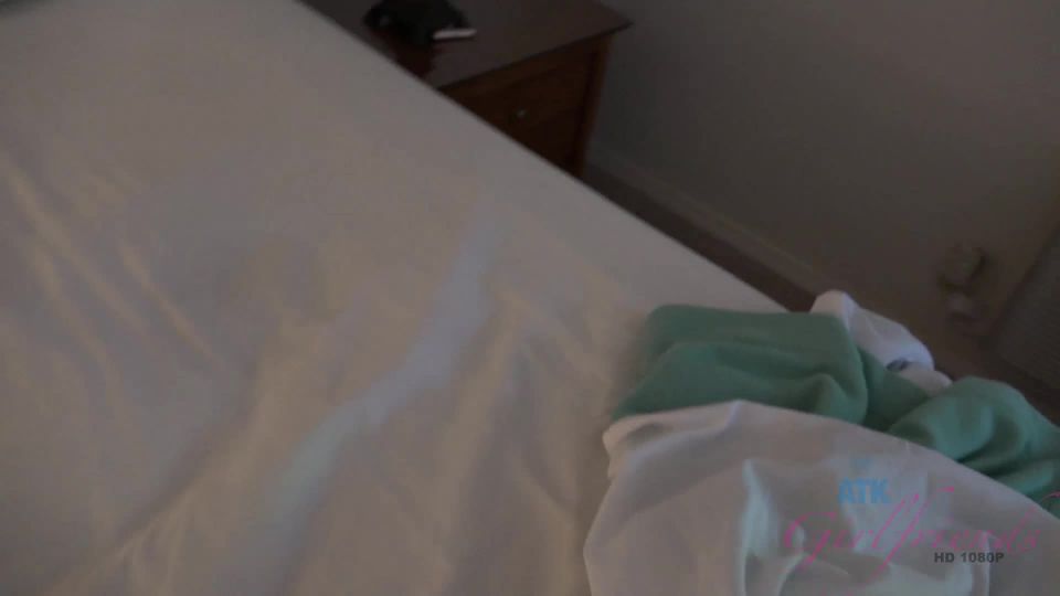 Winter rides you until you cum in her pussy!!!