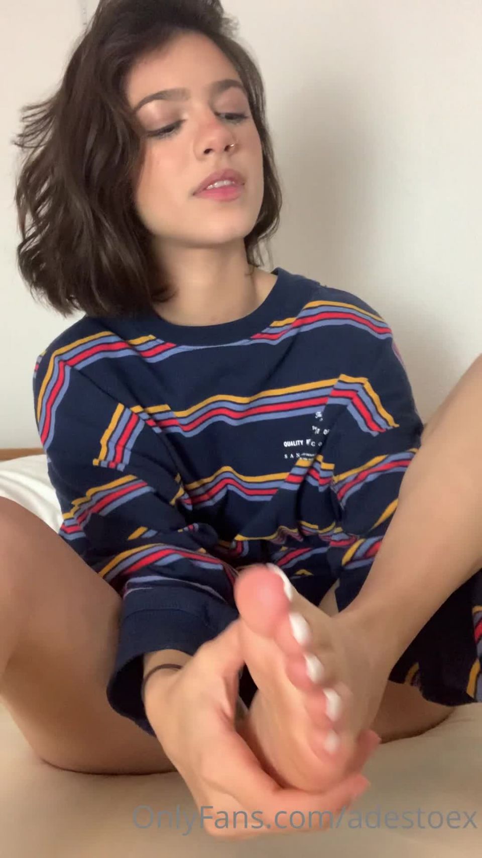 gratis video en línea 12 fetiche de pies lesbianas adestoex 13-10-2020 Vibing wby, pie en pies porno