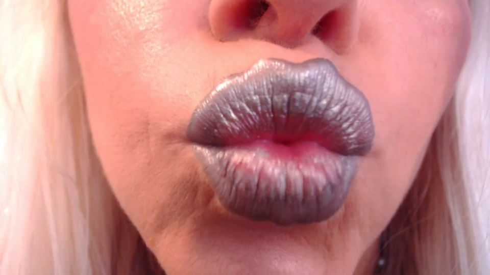Silver Metallic Lip Gloss Petite Mercy (Porno femenino)