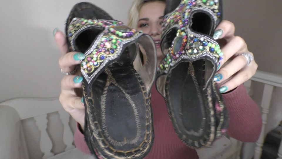 free video 43 Bad Dolly – Smell My Stinky Sandals | bad dolly | femdom porn captioned femdom situations