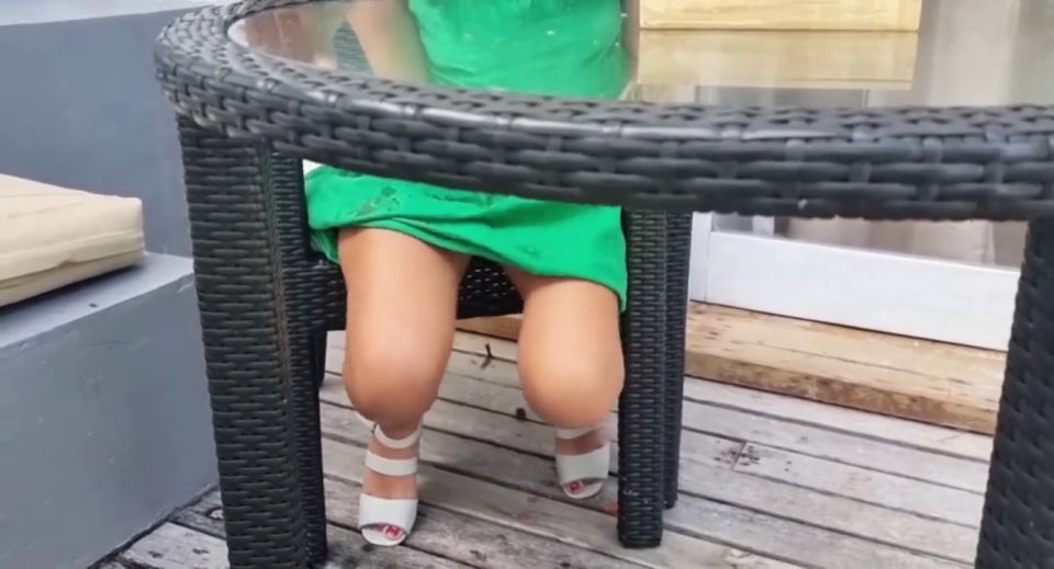 DreamLeen,YummyDos veces - Control público de amor adolescente consigue chorros orgasmo al aire libre