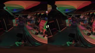 After Party Cindy Shine 18-12-2022 - Brunette