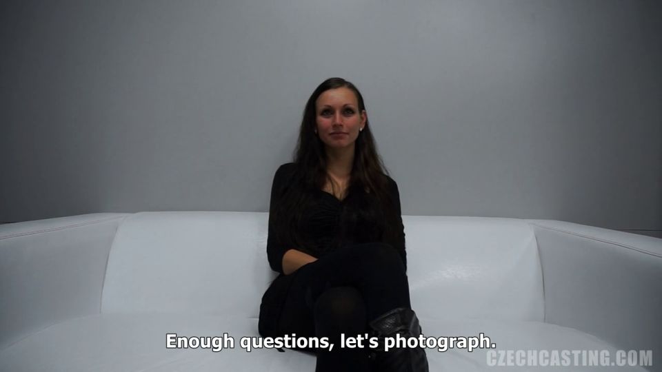 Kveta 2130 (Porno de Amateur)