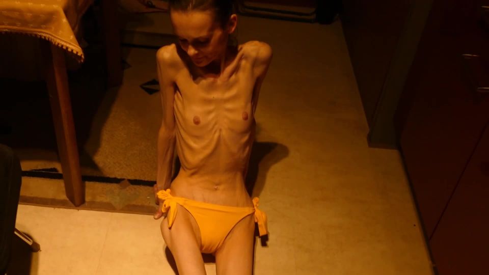 free video 42 Skinny2 | skinny | hardcore porn hardcore sex reporter gif