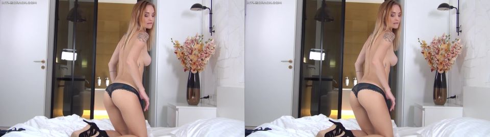 free online video 28 Belle Claire - [InTheCrack] (4K UHD 1080p) - fetish - femdom porn leg cast fetish