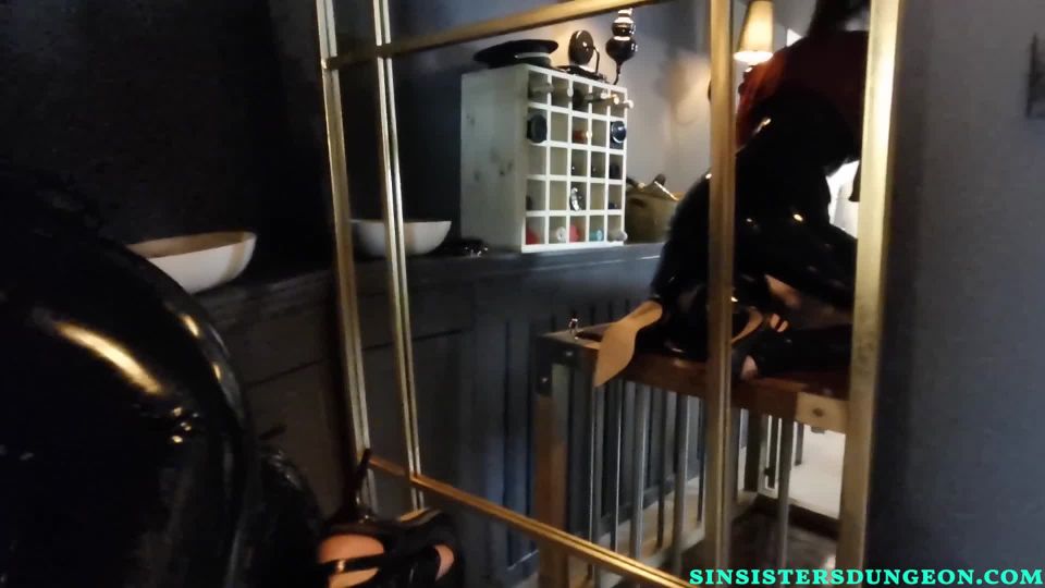 Ladyperse - facesitting breathplay with melidandesin -  Femdom