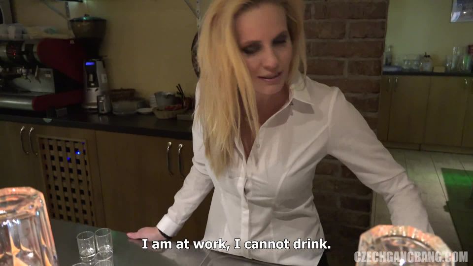 7160 Doble Penetración, Trío, Gangbang, Anal, Grupo