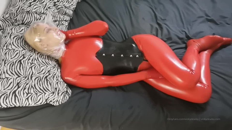 Video Vickydevika   Breaking In The New Corset Part 1 Of 2 720p HD