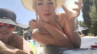 Rosa Brighid () Rosabrighid - two butt are better than one first day in palma with grace and its boiling hot 05-05-2019