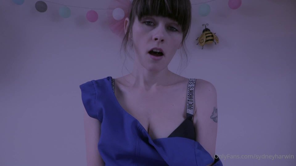 porno clip 46 Sydney Harwin - La Organización, bbw femdom strapon en femdom porno