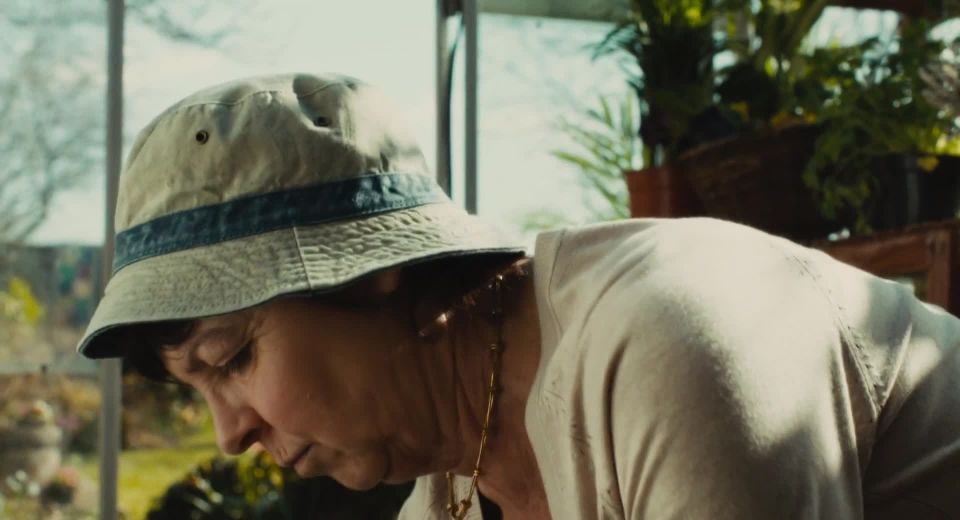 Eleanor Wyld, Tessa Peake-Jones – Bonobo (2014) HD 1080p - [Celebrity porn]