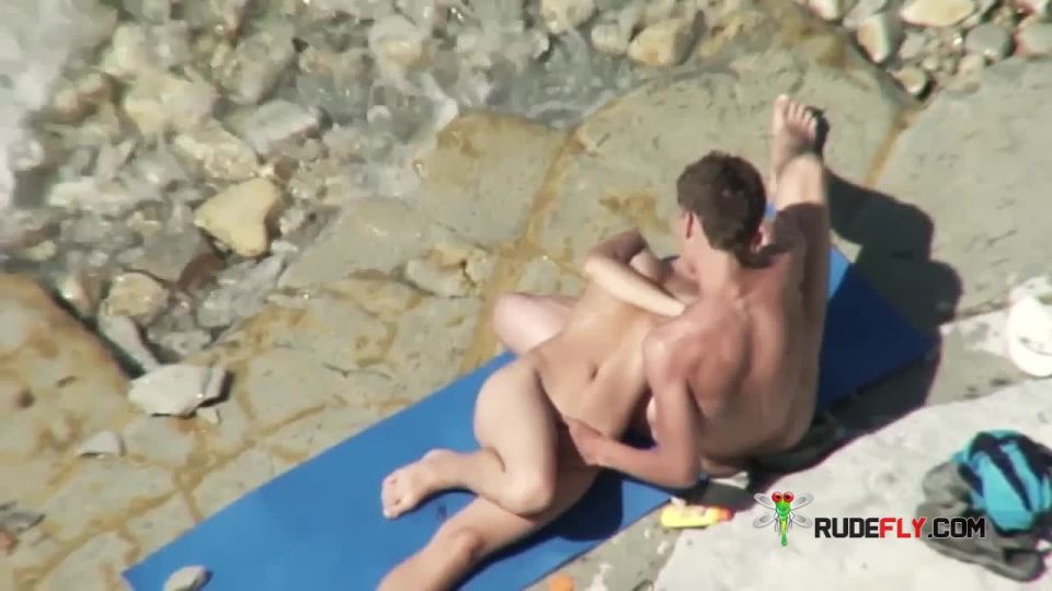 Hot sexy college teen beach voyeur  jiggly  ass