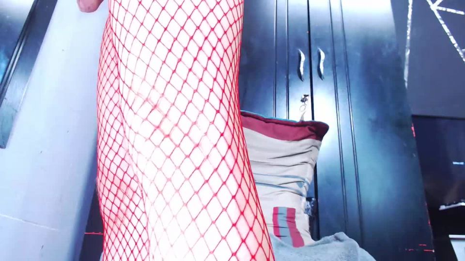 Shemale Webcams Video for August 27, 2021 – 34 Webcam!