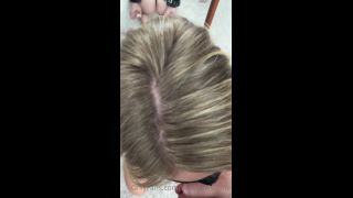 DE mamá caliente adv Vid 179 07 30 23