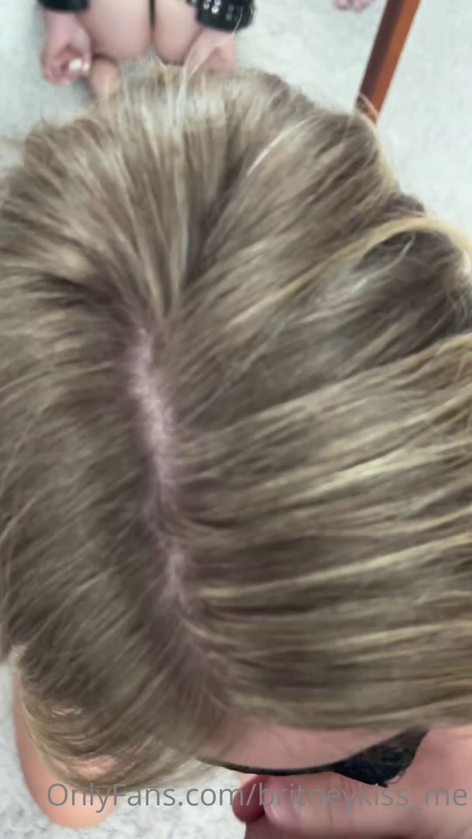 DE mamá caliente adv Vid 179 07 30 23