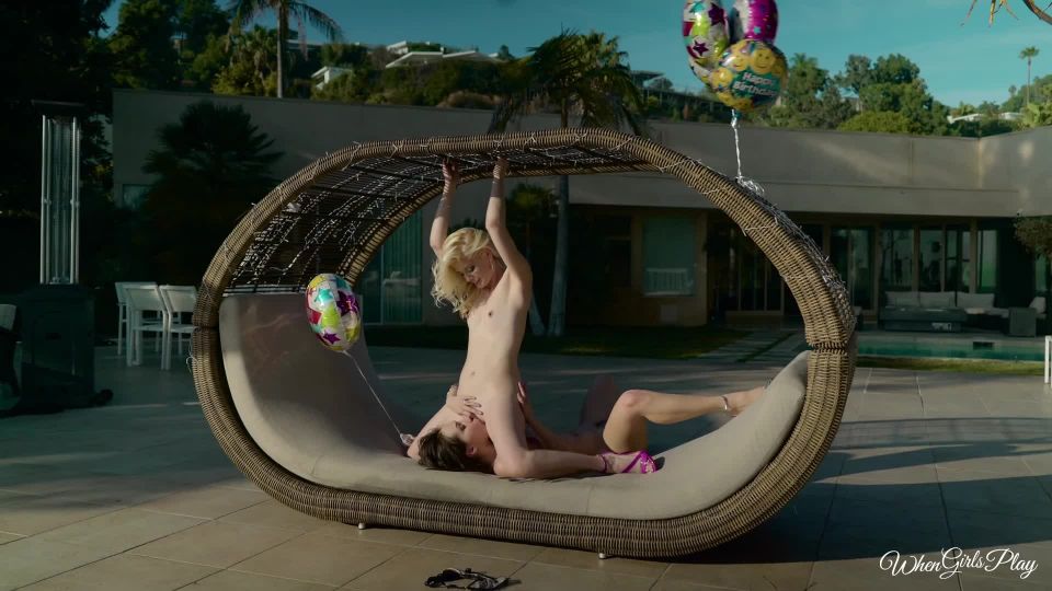 free video 42 lesbian girls - lesbian - 