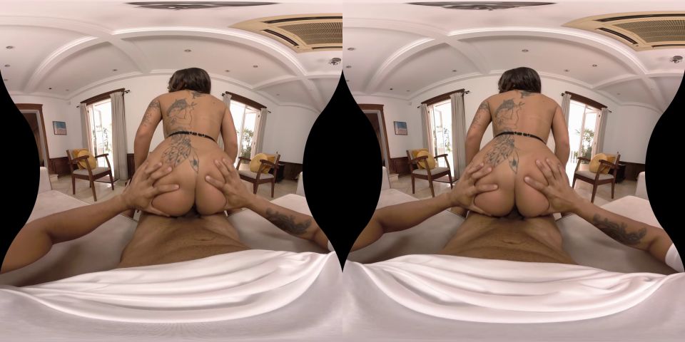 Brasil VR.com - Paola Venturine It s Not Delivery It s Da Porno - Blowjob