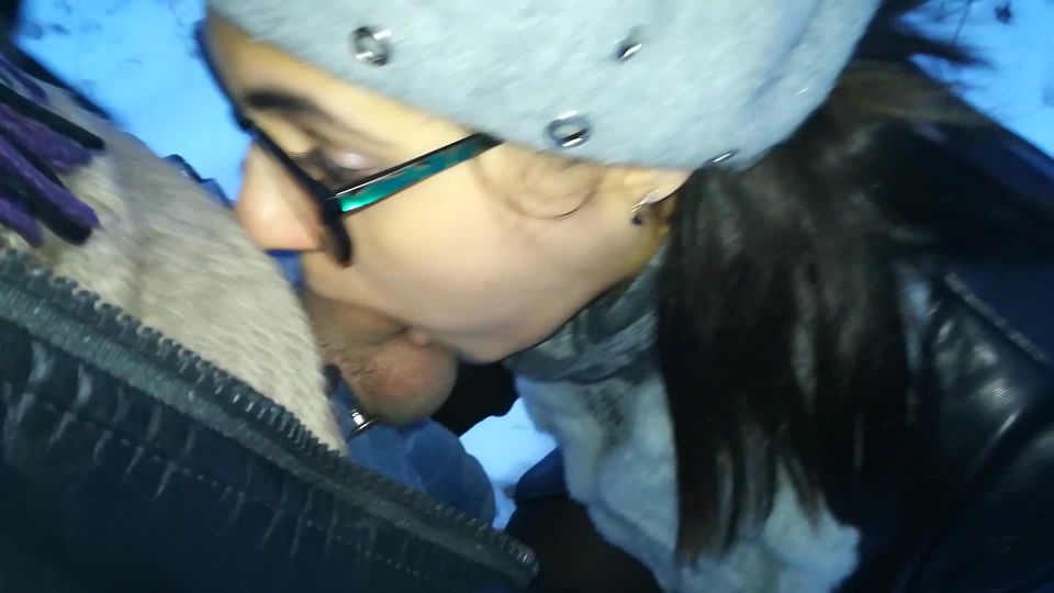 Maestro de magia - invierno frío público Mamada amateurporn