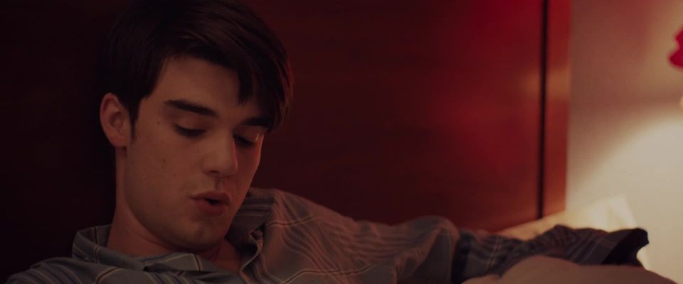 Madeline Weinstein - Alex Strangelove (2018) HD 1080p - (Celebrity porn)