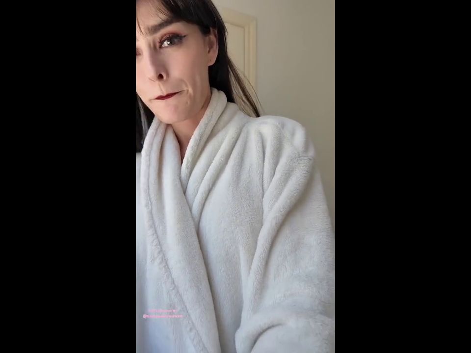 littlehollybeth - Femdom Cuckold Face Sitting POV COMPILATION