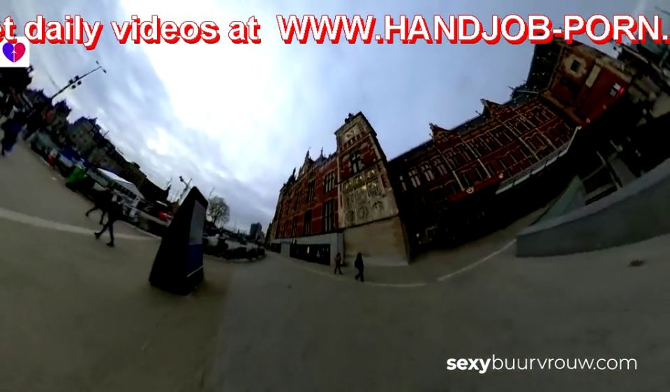 [[Mano-Porn.com] Una pequeña y linda puta con un culo enorme se corre en su boca] Una pequeña y linda puta con un culo enorme se corre en su boca