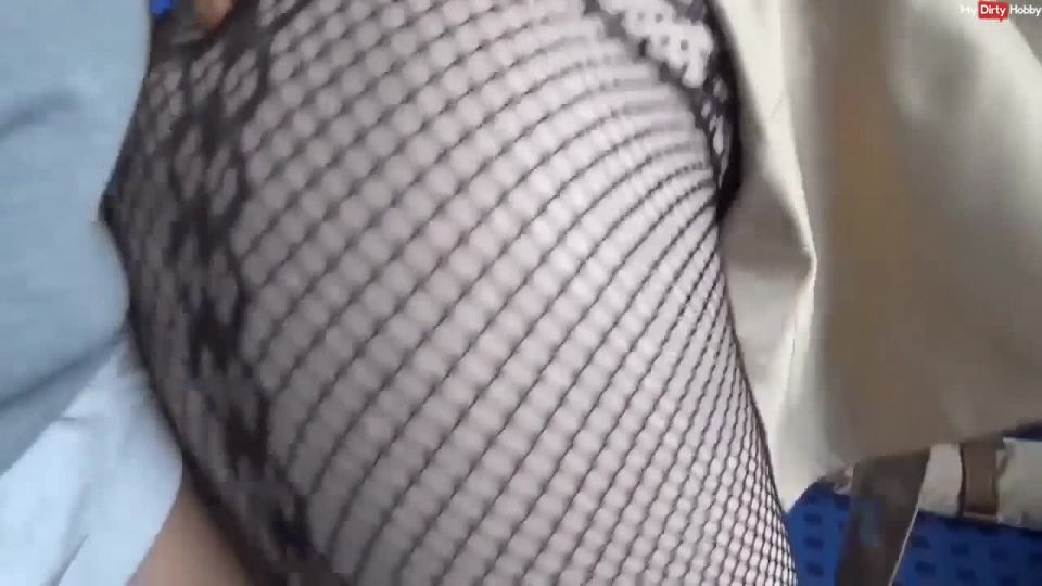 xxx clip 43 femdom trampling amateur porn | Lisa-Sack - Megakank - Catsuit Fick mitten im Zugabteil  | fetish