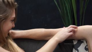 Fetiche personalizado - Julie Madison Brazos peludos - Fetiche