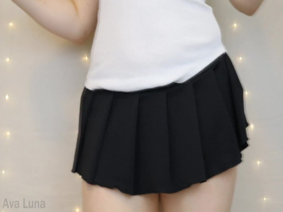 clip 17 Ava Luna – Miniskirt Tease on solo female silk fetish