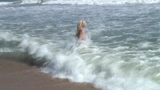 [Stunning18] Nicole V Pussy In The Sand [09.24.21] [1080p]