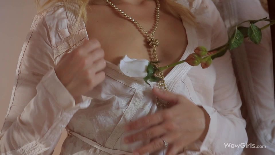 anal stretching Aprilia – Sex On The First Date (Full HD), anal on anal porn