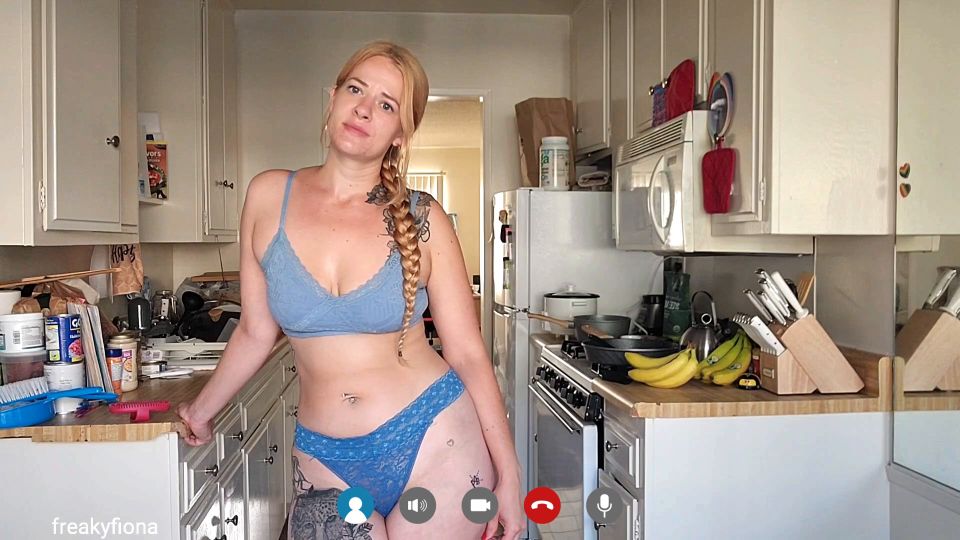 Feet porn   Manyvids FreakyFiona - Gaslighting GF Secretly Cucks You - Manyvids 