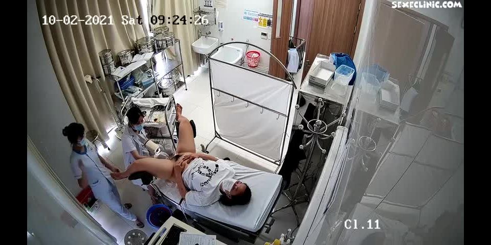 [sexeclinic.com] Nessa diablillo examen ginecológico