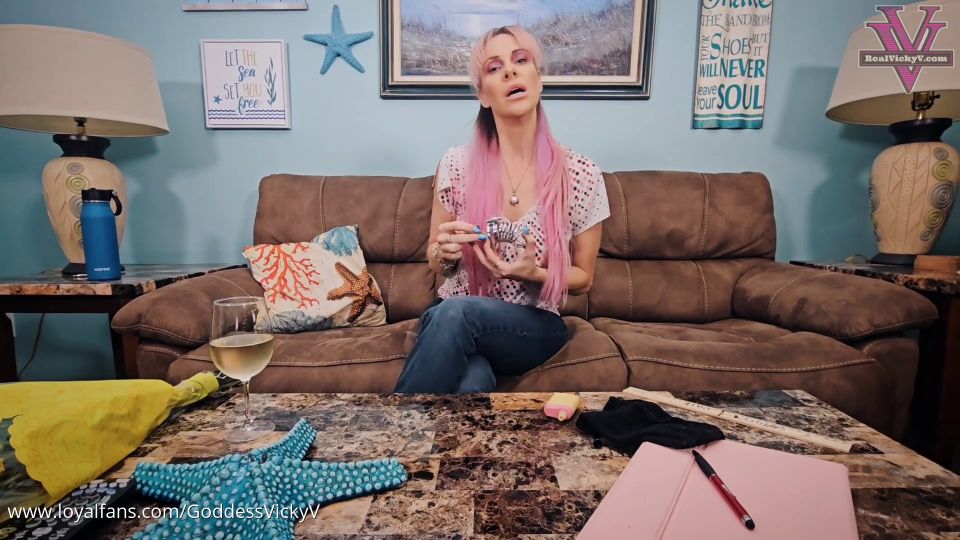 Vicky Vix - Turning The Neighbor Boy Into My SPH Chastity Foot Slave - Feet joi