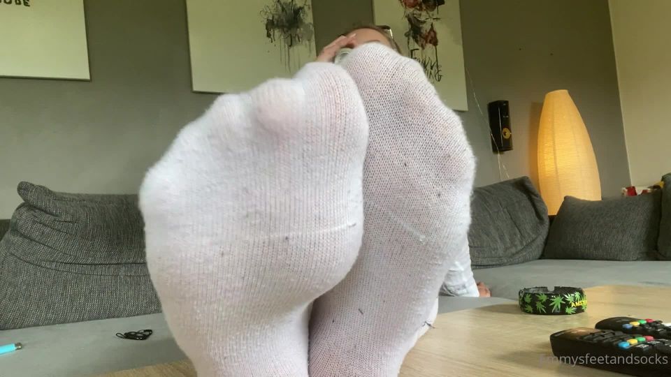 online clip 24 emmyfeetandsocks 05 06 2021 2128387938 sit down an, jada stevens foot fetish on feet porn 