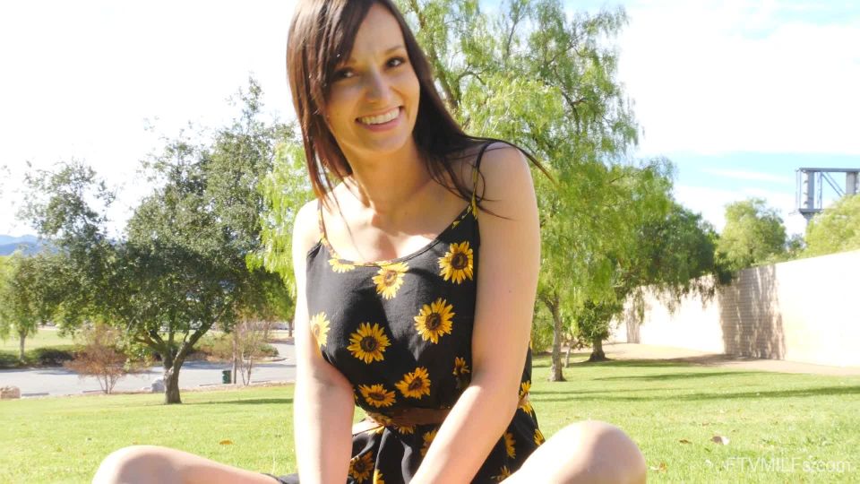 FTVMilfs presenta Lexi en Energía Sexy – Cant get Enough 2 (porno MILF)