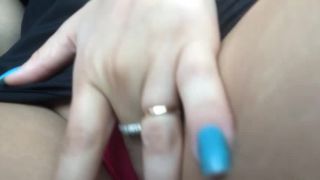 Emanuelly Raquel155 - Masturbando coches públicos duros