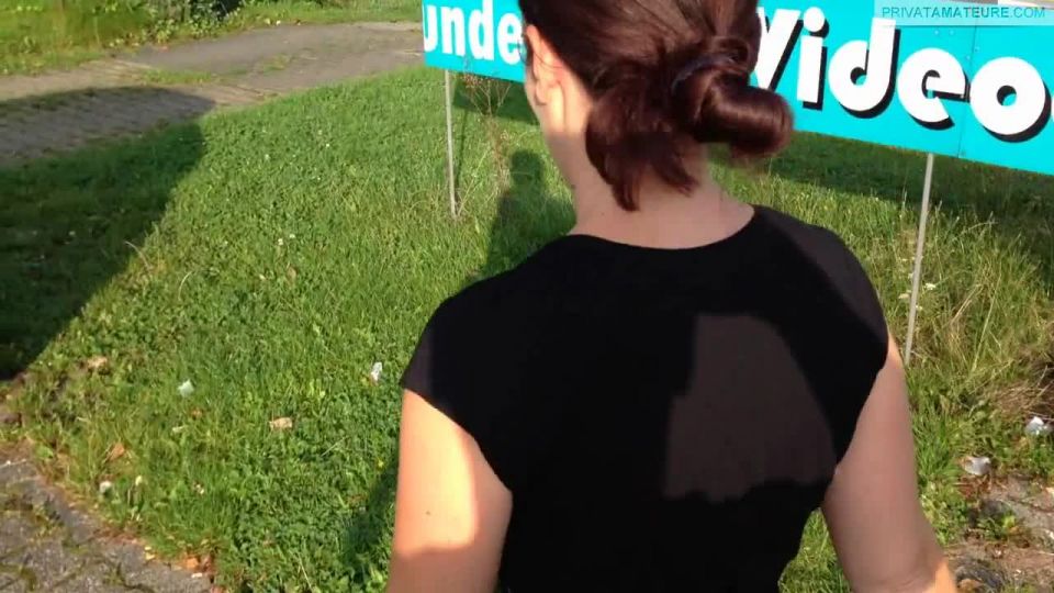 DULCE-MELLI - Videothek, angequatscht und abgelasen [HD 720P] - clips - amateur porno amateur engaño esposa