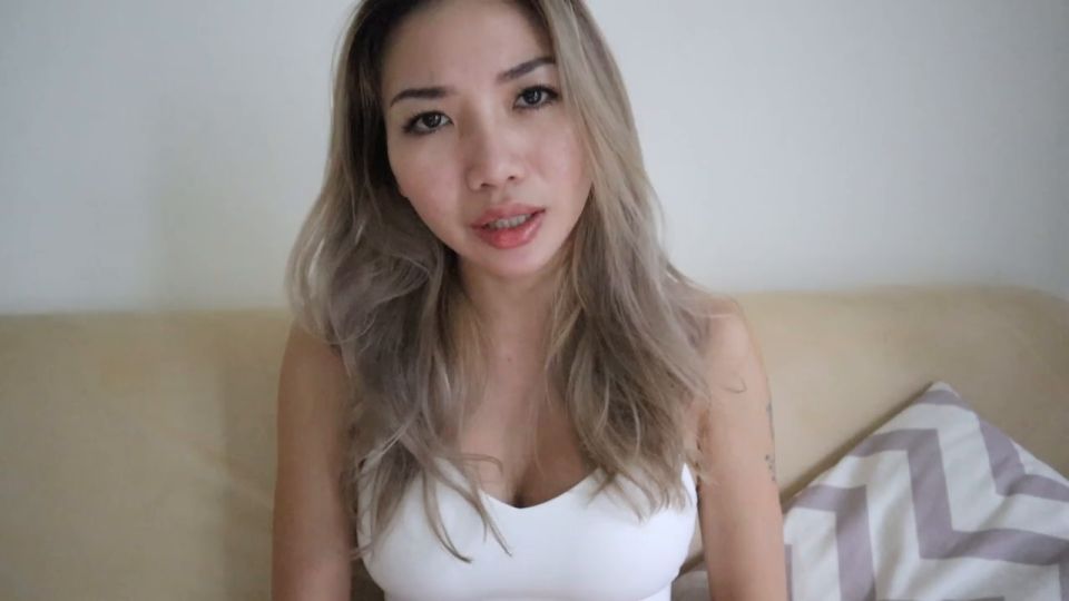 Princesa Leni Hobbit Size Dick (Porno femenino)