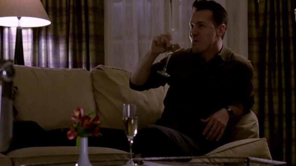 Taryn Terrell – Treme s03e03 (2012) HD 720p!!!