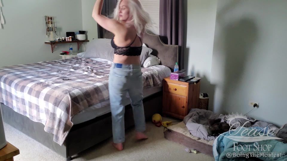 video gratis para adultos 47 haciendo el más grande Vaqueros grandes y camisas pequeñas - pies - pies porno jill kassidy fetiche pie